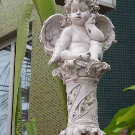 Beyaz Melek Apartment Antalya